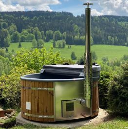 HOUTGESTOOKTE HOTTUB LUXTUB 200 INTERN